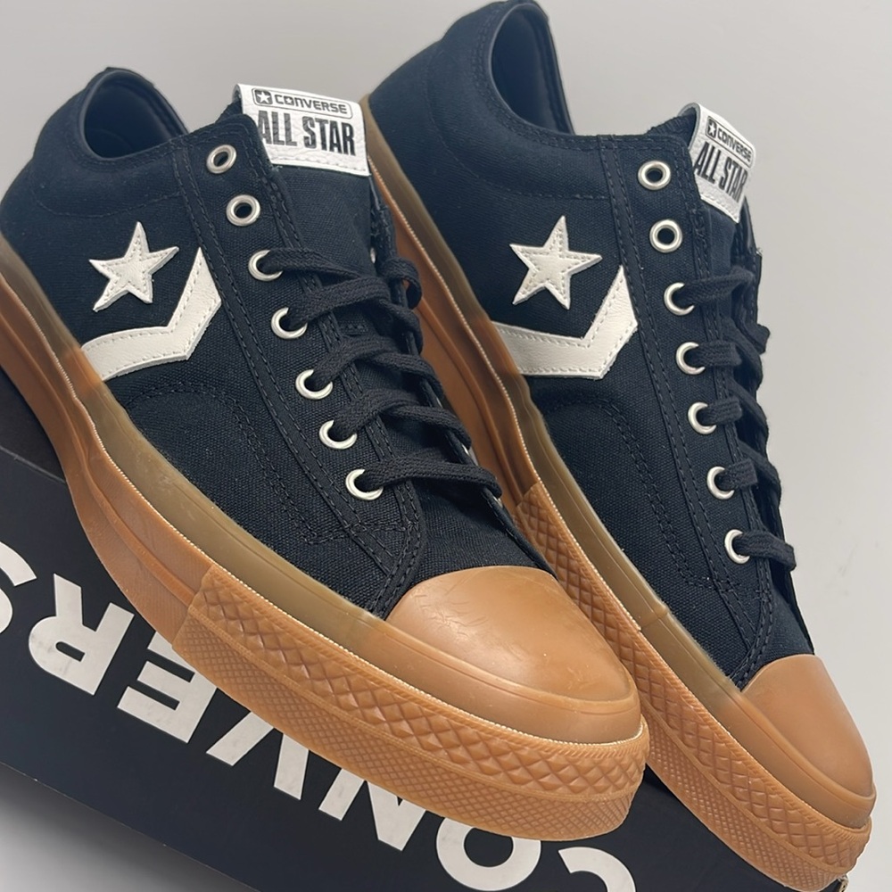 Converse Men's A08847C
STAR PLAYER 76 OX
All 
CONVERSE Black and Brown Sneakers - Picture 6 of 16